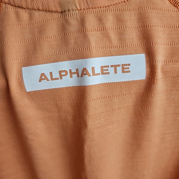 Alphalete Shirt - Picture 4 of 6